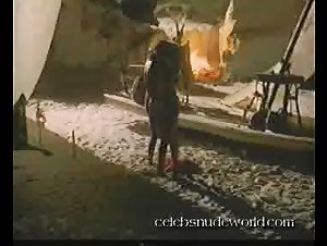 Natasha Henstridge in Bela Donna (1998) 4