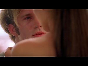 Paulina Porizkova in Thursday (1998) 16