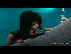 Paz de la Huerta Pool , Brunette in Limits of Control (2009) 17