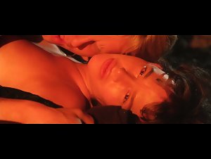 Paz de la Huerta in Editor (2014) 4