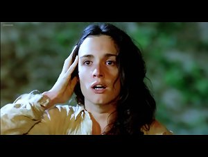 Paz Vega butt , nude scene in La masseria delle allodole (2007) 11