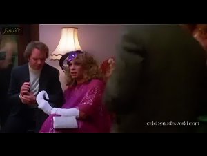 Peggy Trentini in Young Doctors in Love (1982) 15
