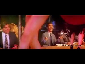Penelope Ann Miller in Carlito's Way (1993) 18