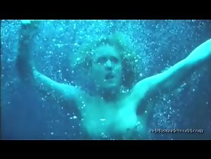 Rebecca Romijn Wet , Explicit in Femme Fatale (2002)