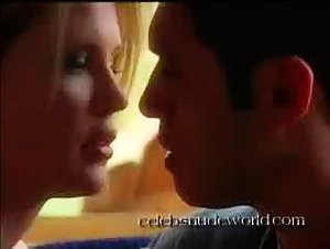 Regina Russell in Hotel Erotica (2004) 9