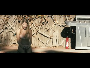Sarah Baldwin in Slumlord (2015) 12