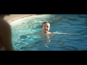 Sarah Baldwin in Slumlord (2015) 8