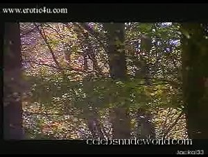 Teresa Ann Savoy Outdoor , Vintage in Caligola (1979) 3