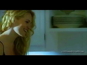 Victoria Pratt in Mallory Effect (2002) 9