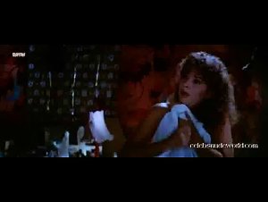Victoria Abril in La lune dans le caniveau (1983)