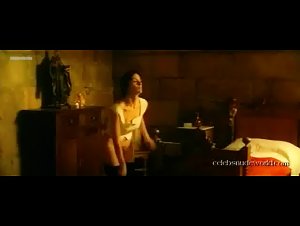 Alejandra Grepi in La leyenda de la doncella (1994) 1