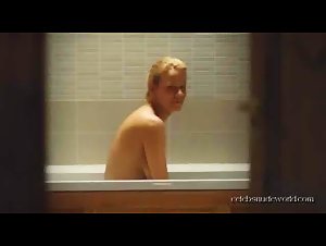 Aleksandra Rebenok in Do svidaniya mama (2014) 1