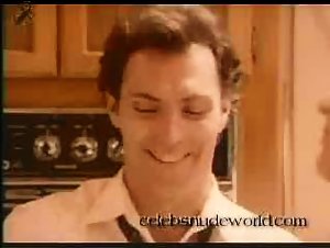 Aleksandra Kaniak in Love Street (1994) 5