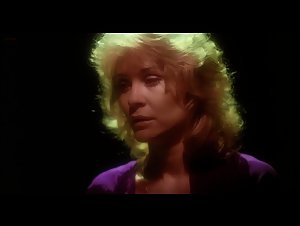 Beverly Warren , Elisabeth Brooks in Howling (1981) 5