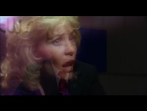 Beverly Warren , Elisabeth Brooks in Howling (1981) 7