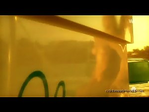Black Widow Outdoor , boobs in Les tropiques de l'amour (2003) 18