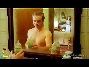 Carole Bouquet Hot , Explicit in Il cappotto di Astrakan (1979) 3