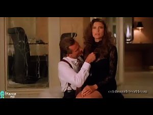 Carole Davis , Mimi Rogers scene in Rapture (1991) 8