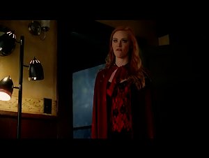 Deborah Ann Woll Stockings , Sexy Dress in True Blood (series) (2008) 3