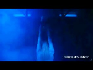 Debra McCabe nude, boobs scene in Saw 3 (2006) 2