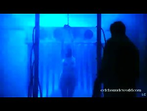Debra McCabe nude, boobs scene in Saw 3 (2006) 9