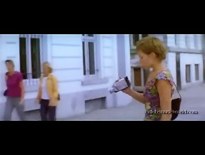 Els Van Peborgh in Alias (2002) 18