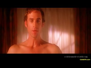 Gretchen Mol boobs , Exposed in Forever Mine (1999) 16