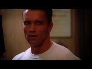 Gretchen Palmer in Red Heat (1988) 16