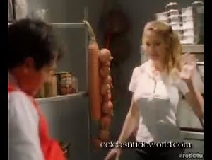 Griffin Drew , Michelle von Flotow in Sex Files: Alien Erotica 2 (2000) 2