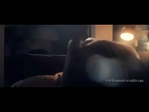 Helene Reingaard Neumann , Julie Agnete Vang , Trine Dyrholm in Kollektivet (2016) 19