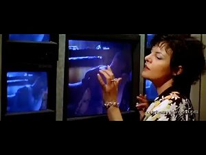 Hilde De Baerdemaeker in Alias (2002) 19
