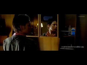 Hilde De Baerdemaeker in Alias (2002) 5