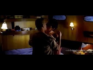 Hilde De Baerdemaeker in Alias (2002) 9
