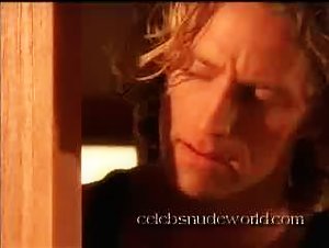 Holly Hollywood in Hotel Erotica (2004) 19