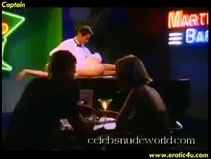 Holly Sampson boobs , Nipple in Emmanuelle 2001: Emmanuelle's Sensual Pleasures (2001) 8