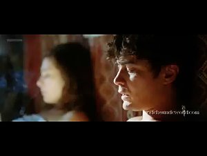 Jasmine Trinca in Il grande sogno (2009) 15