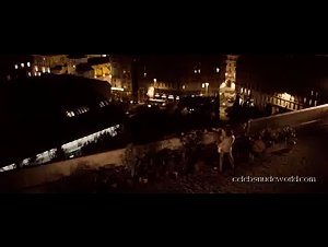 Jelena Gavrilovic , Rie Rasmussen in Human Zoo (2009) 13