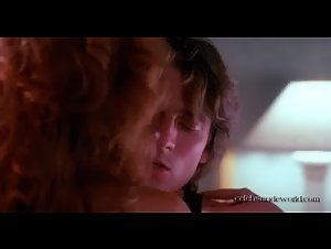 Lea Thompson , Victoria Jackson in Casual Sex (1988) 14