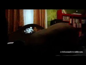 Lee So-hee Butt , boobs in Jeo-nyeok-eui gae-im (2009) 8