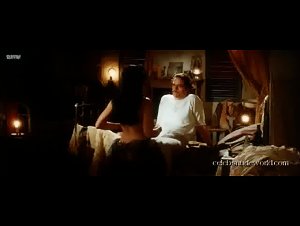 Maria Conchita Alonso in House of the Spirits (1993) 20