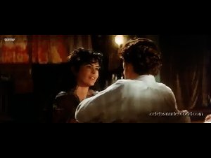 Maria Conchita Alonso in House of the Spirits (1993) 5