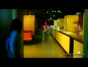 Tiffany Hopkins in Pretes a tout (2005)  19