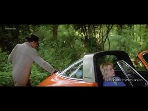 Virginie Vignon in Le jeu avec le feu (1975) 2