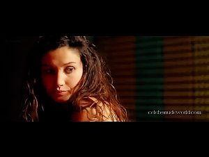 Blandine Bury in Dans tes reves (2005) 17
