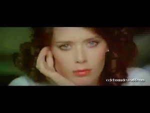 Caroline Laurence in Emmanuelle: L'antivierge (1975) 1