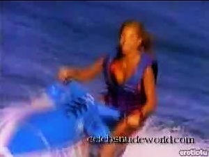 Carrie Westcott , Julie Cialini , Patricia Ford , Shae Marks in Playboy's Wet and Wild: Hot Holidays  20
