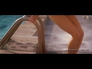 Denise Richards in Wild Things (1998) 10