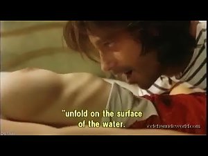 Leonor Watling Sexy Dress , Nipple in Son de mar (2001) 14