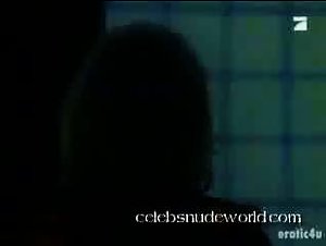 Leslie Harter Zemeckis in Sexperiment (1998) 8