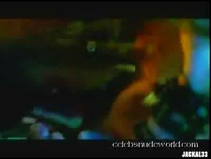 Mariana Ximenes in O Invasor (2002) 19